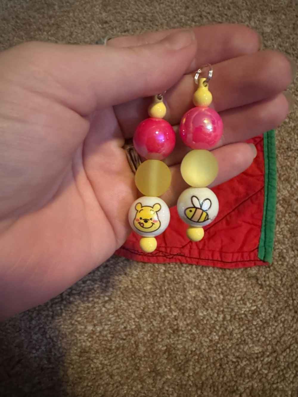 Hand made cute Winnie the Pooh and bumble bee dangle earrings - Picture 4 of 4
